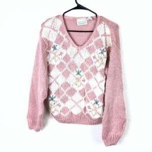 Vintage hand knit sweater size large grandma core